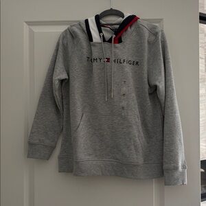 Tommy Hilfiger Gray Hoodie with Tricolor Accents